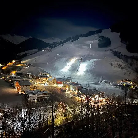 Eagle * Saalbach-Hinterglemm