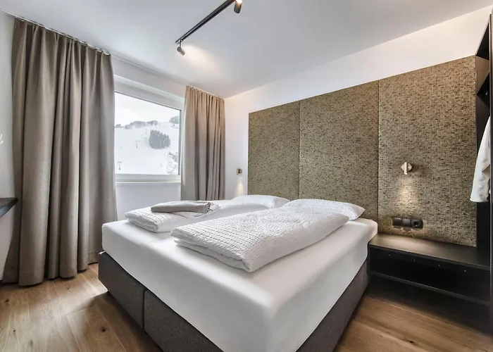 Eagle * Σάαλμπαχ-Χίντεργκλεμ